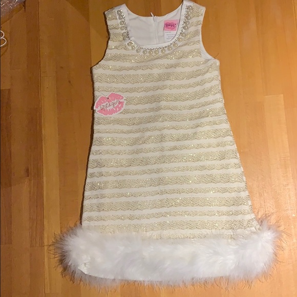 Sparkling fur and beaded dress - Picture 1 of 2